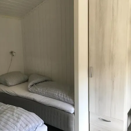 Nesheim & منتجع *