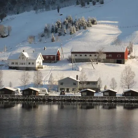 منتجع Nesheim & Bjordal (Hoyanger)
